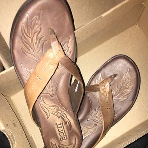 Women’s Born flip flops